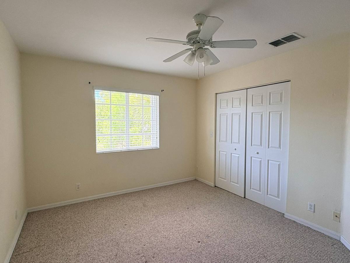 Townhouse for rent at 8162 Pacific Beach Dr, Fort Myers, FL 33966