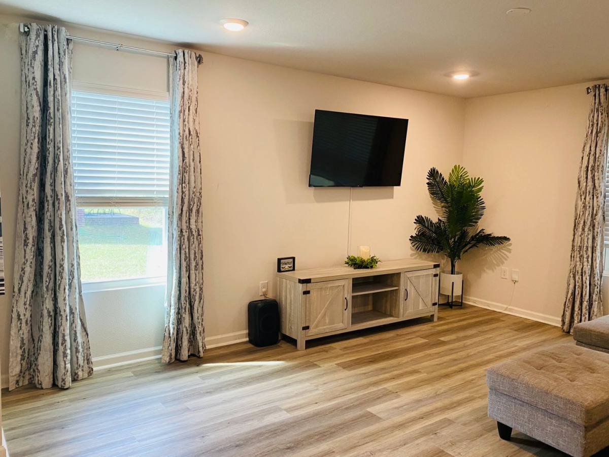 House for rent at 9845 Beulah Rd, Pensacola, FL 32526
