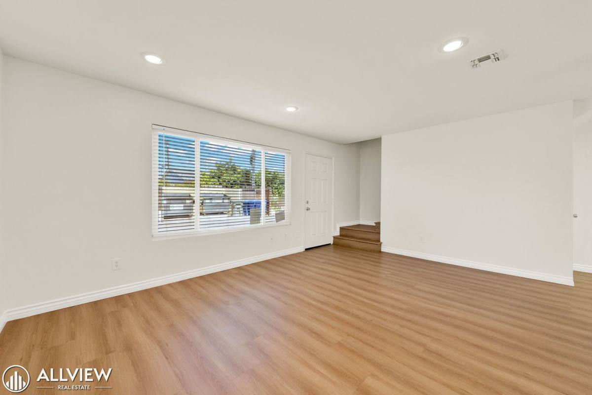 Apartment for rent at 980 E Mission Ave, Escondido, CA 92025