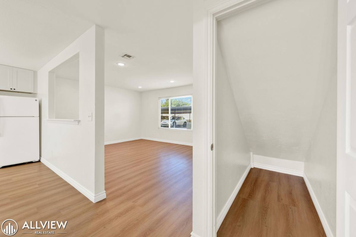 Apartment for rent at 980 E Mission Ave, Escondido, CA 92025