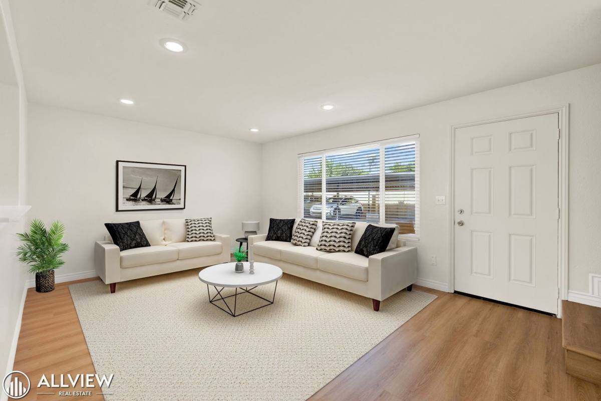 Apartment for rent at 980 E Mission Ave, Escondido, CA 92025