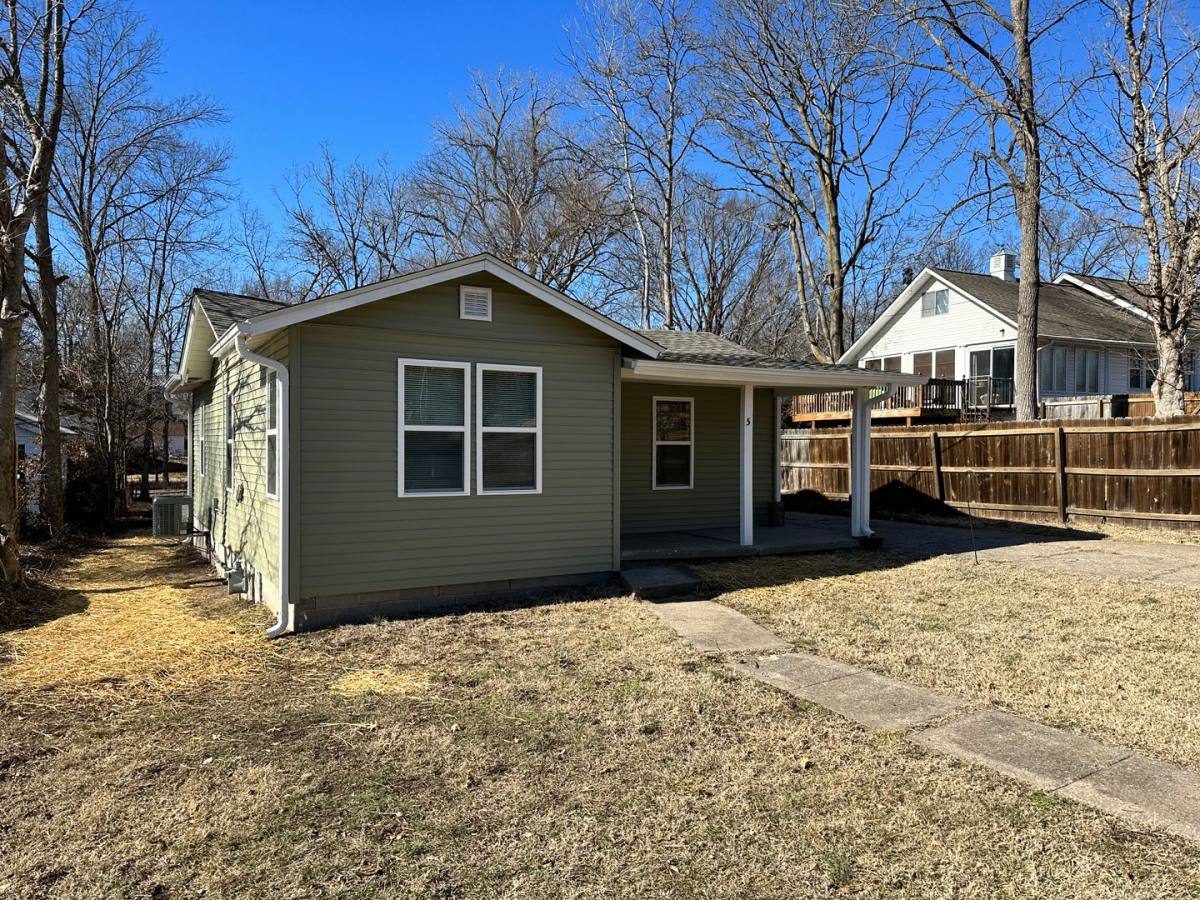 House for rent at 5 S Greenwood, Columbia, MO 65203