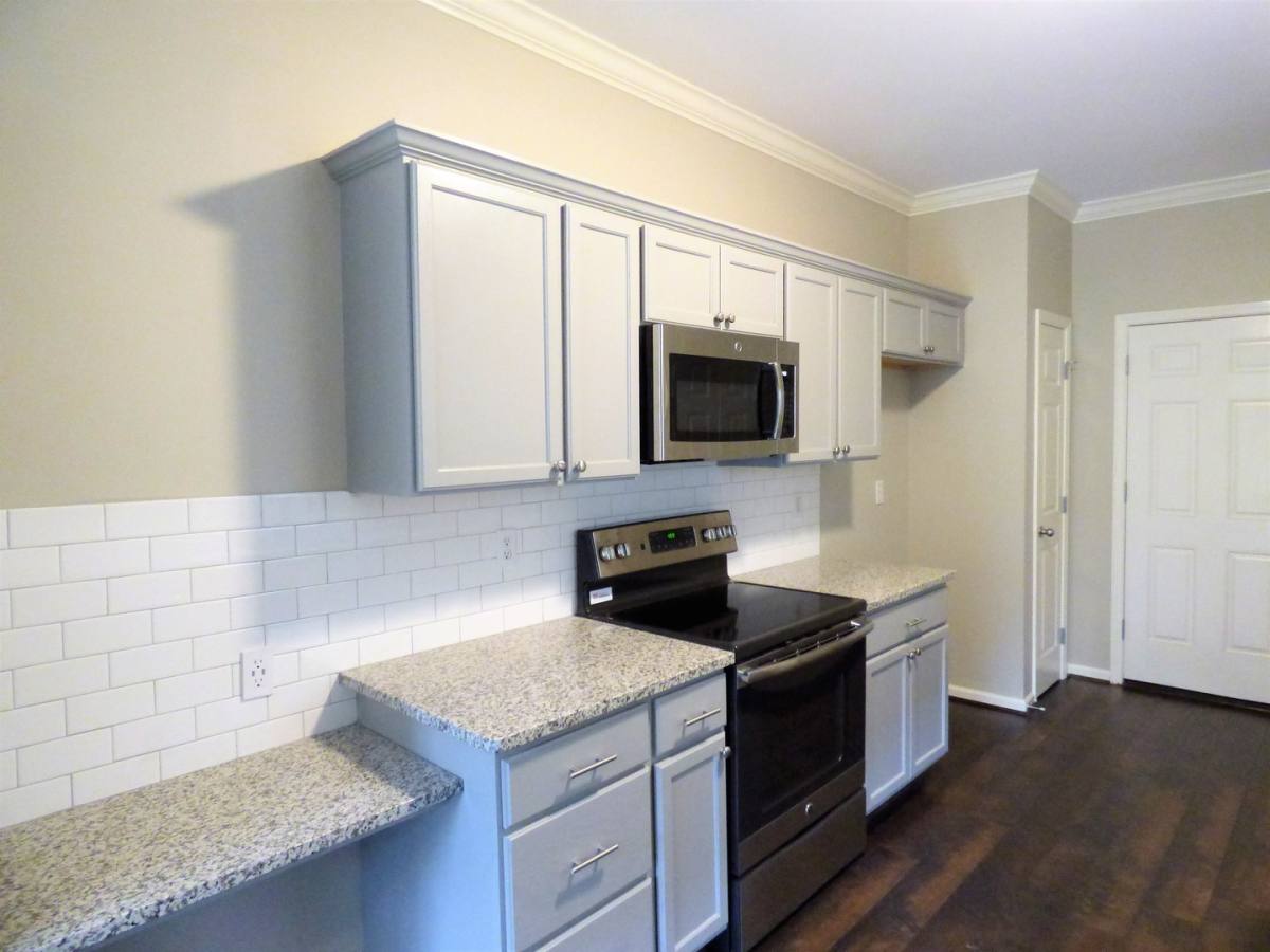 House for rent at 951 Savannah Lane, Calera, AL 35040