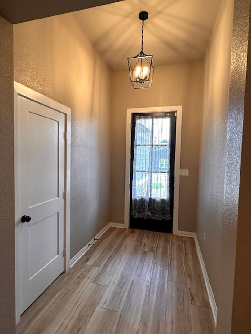 House for rent at 853 Day Star Dr, Hewitt, TX 76643