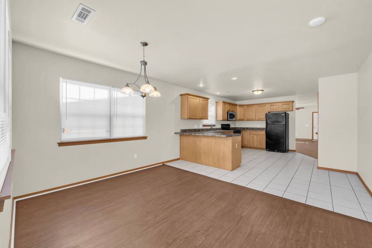 House for rent at 2970 W Old Farmington Rd, Fayetteville, AR 72704