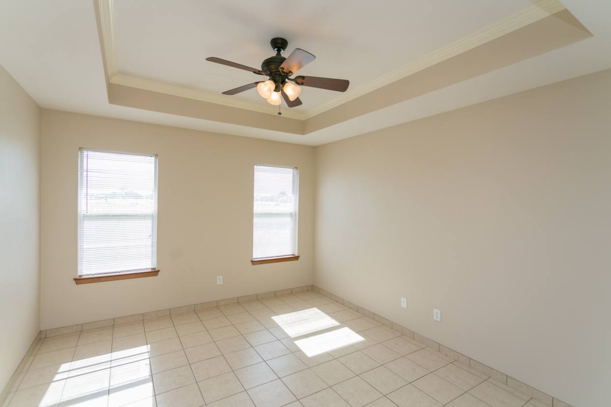 Apartment for rent at 16111 Rolling Meadows Dr, Lindale, TX 75771