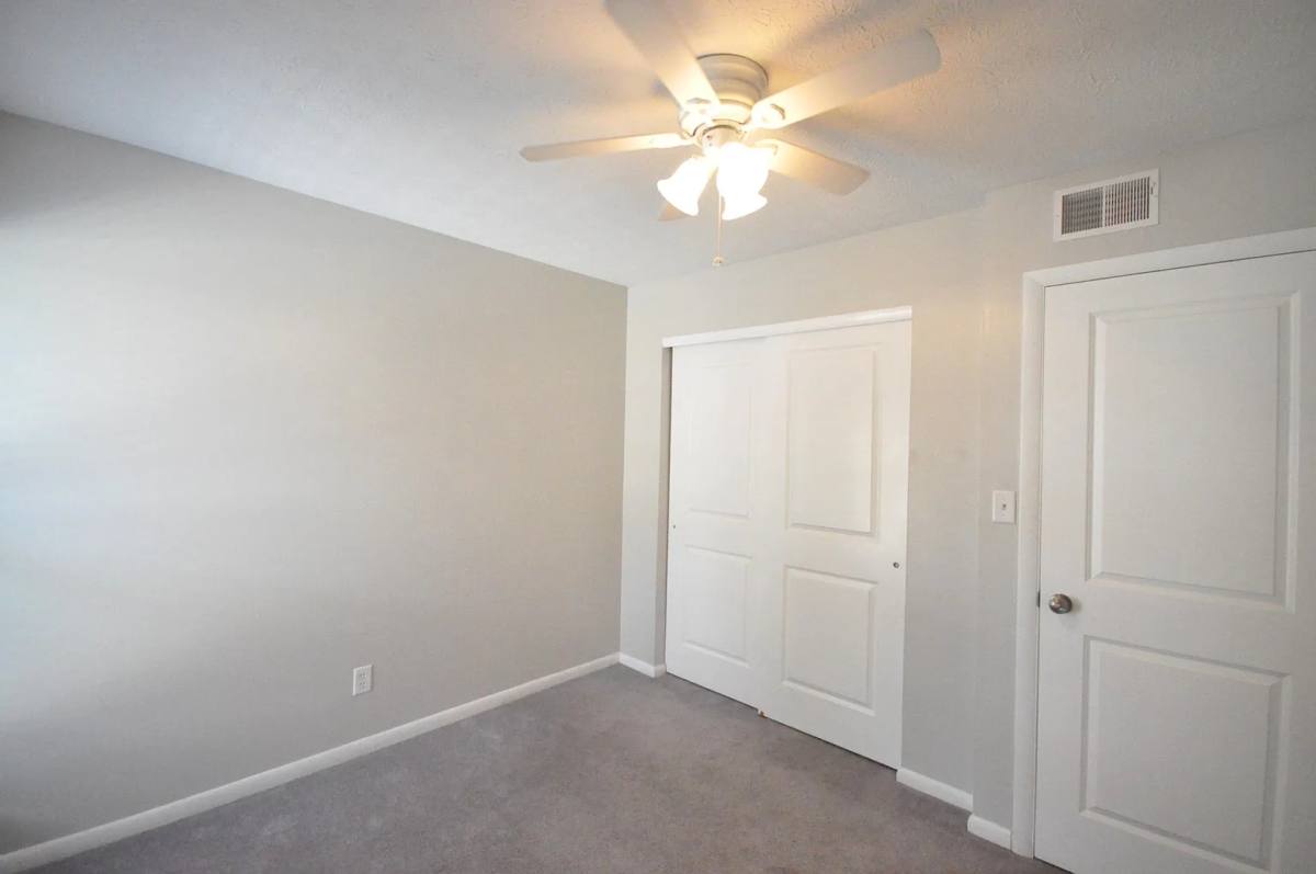 Apartment for rent at 1871 N 4th St, Columbus, OH 43201