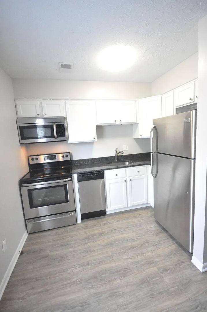 Apartment for rent at 1871 N 4th St, Columbus, OH 43201