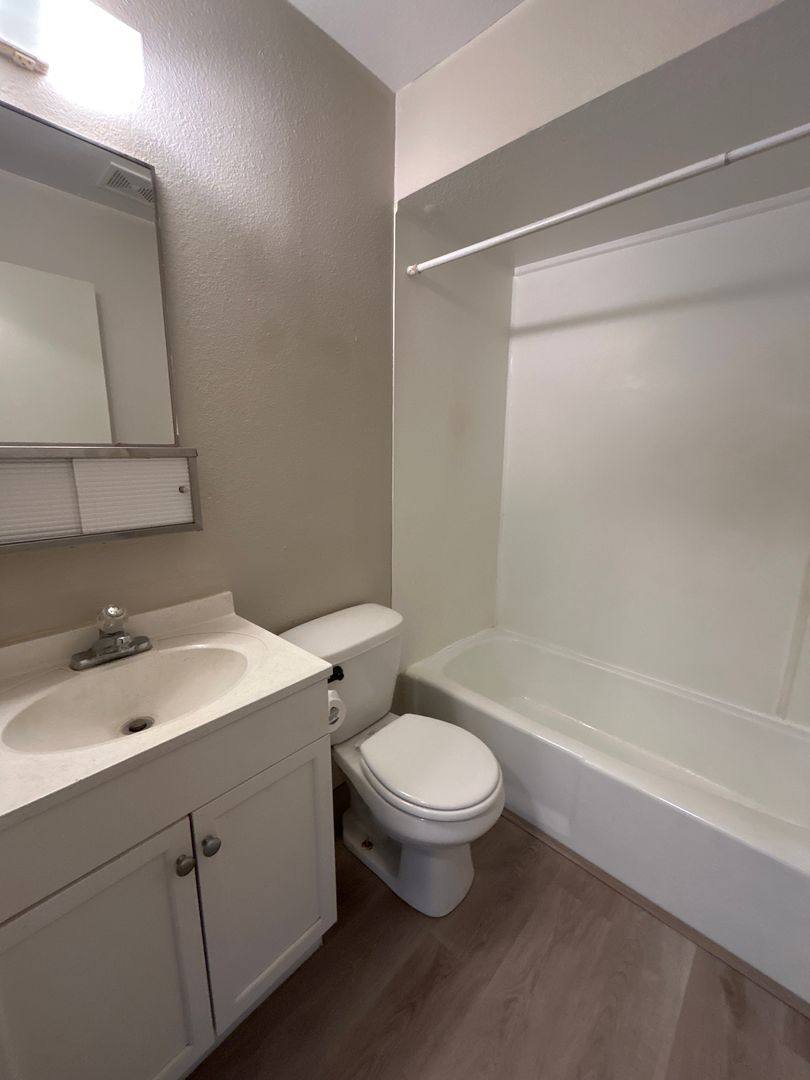 Apartment for rent at 486 Buckeye St, Woodland, WA 98674
