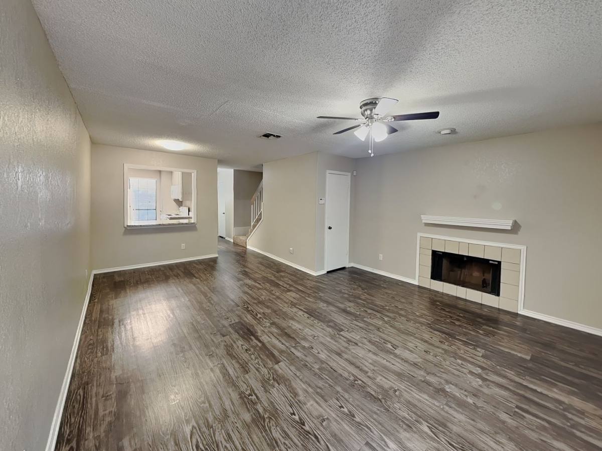Townhouse for rent at 7334 Kingswood Circle, Fort Worth, TX 76133