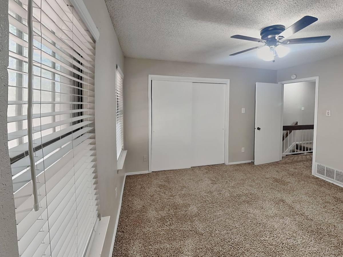 Townhouse for rent at 7334 Kingswood Circle, Fort Worth, TX 76133