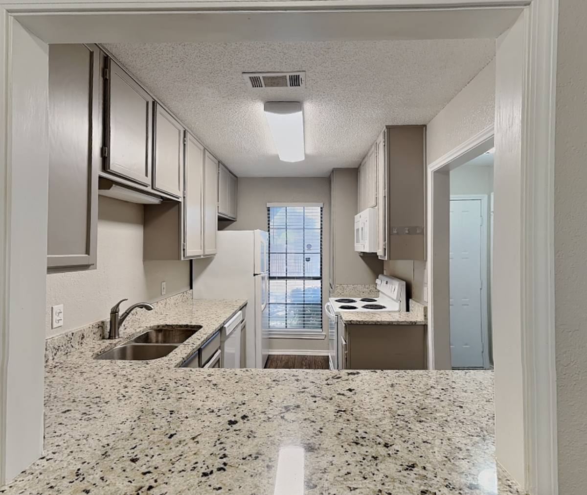 Townhouse for rent at 7334 Kingswood Circle, Fort Worth, TX 76133