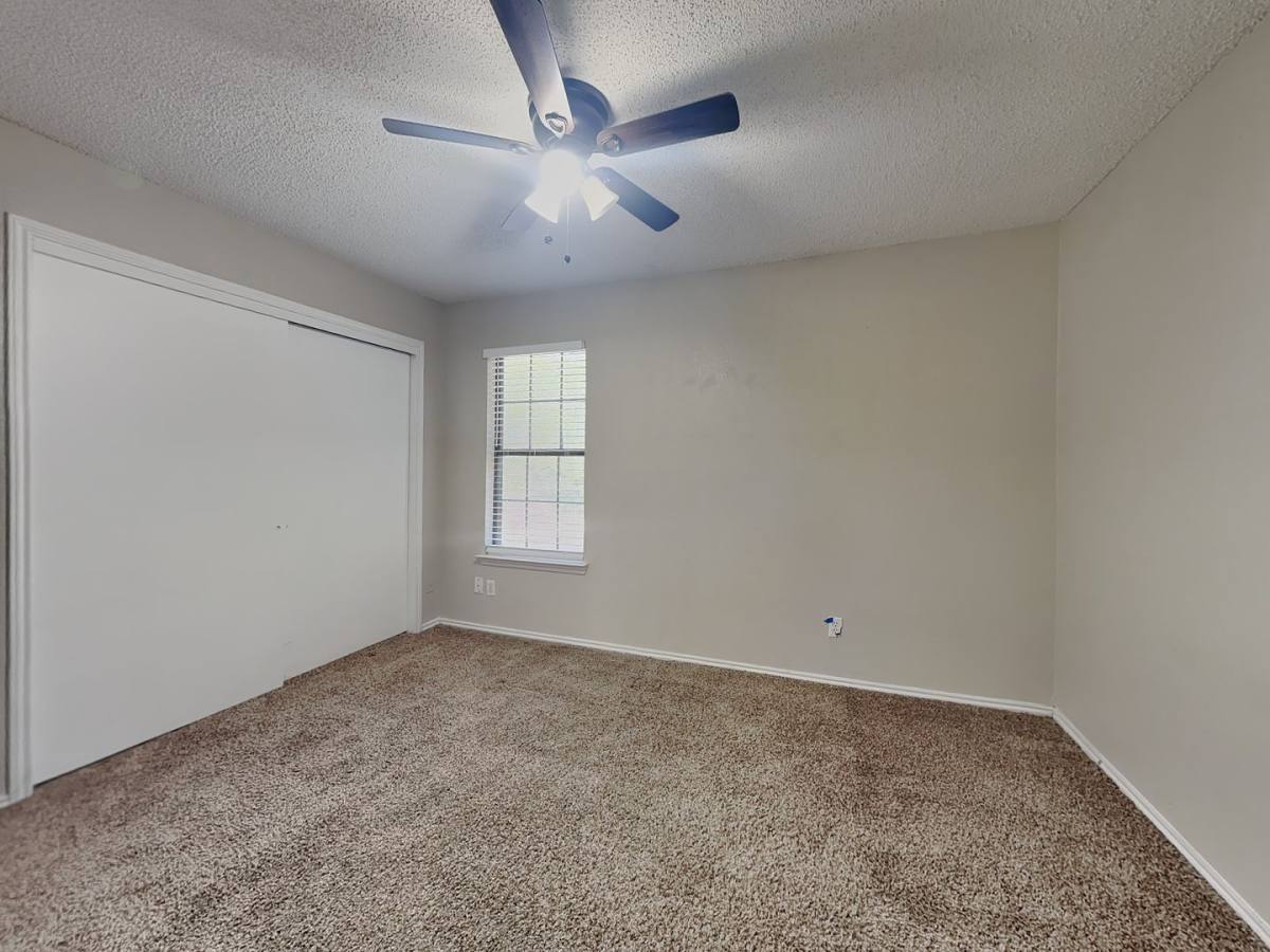 Townhouse for rent at 7334 Kingswood Circle, Fort Worth, TX 76133
