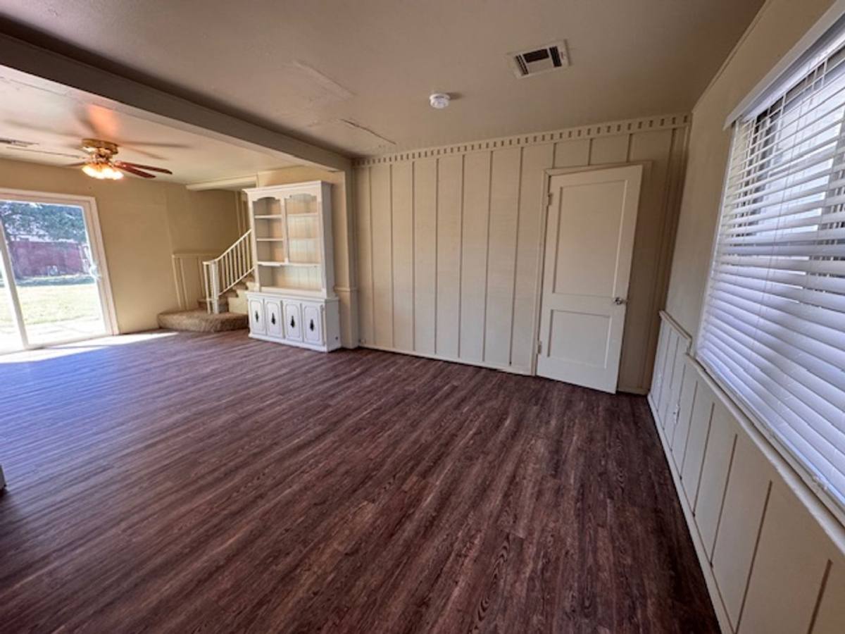 House for rent at 2916 Shirley Lane, Oklahoma City, OK 73116