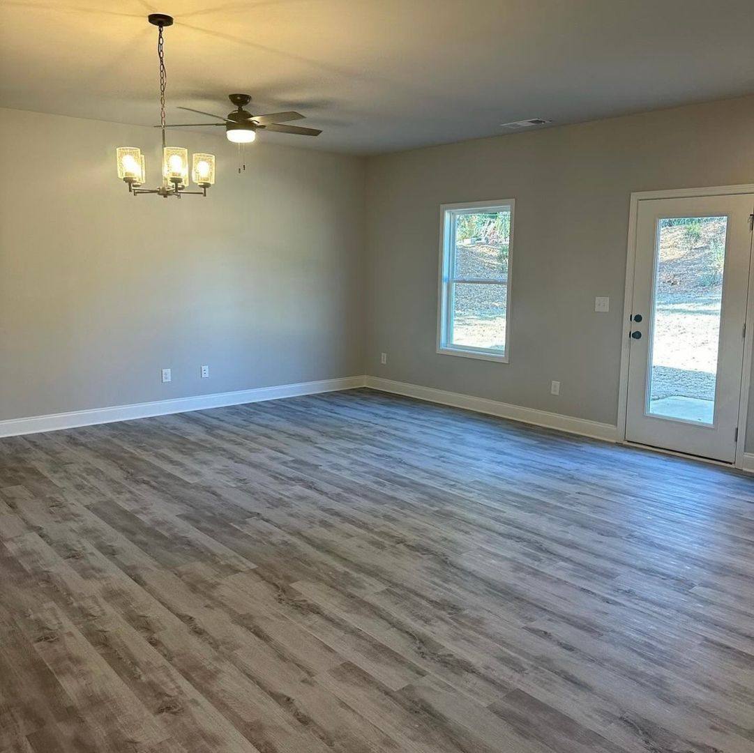 2429 Martin Luther King Jr Blvd, Gainesville, GA 30501 - Townhouse for Rent - Image 5