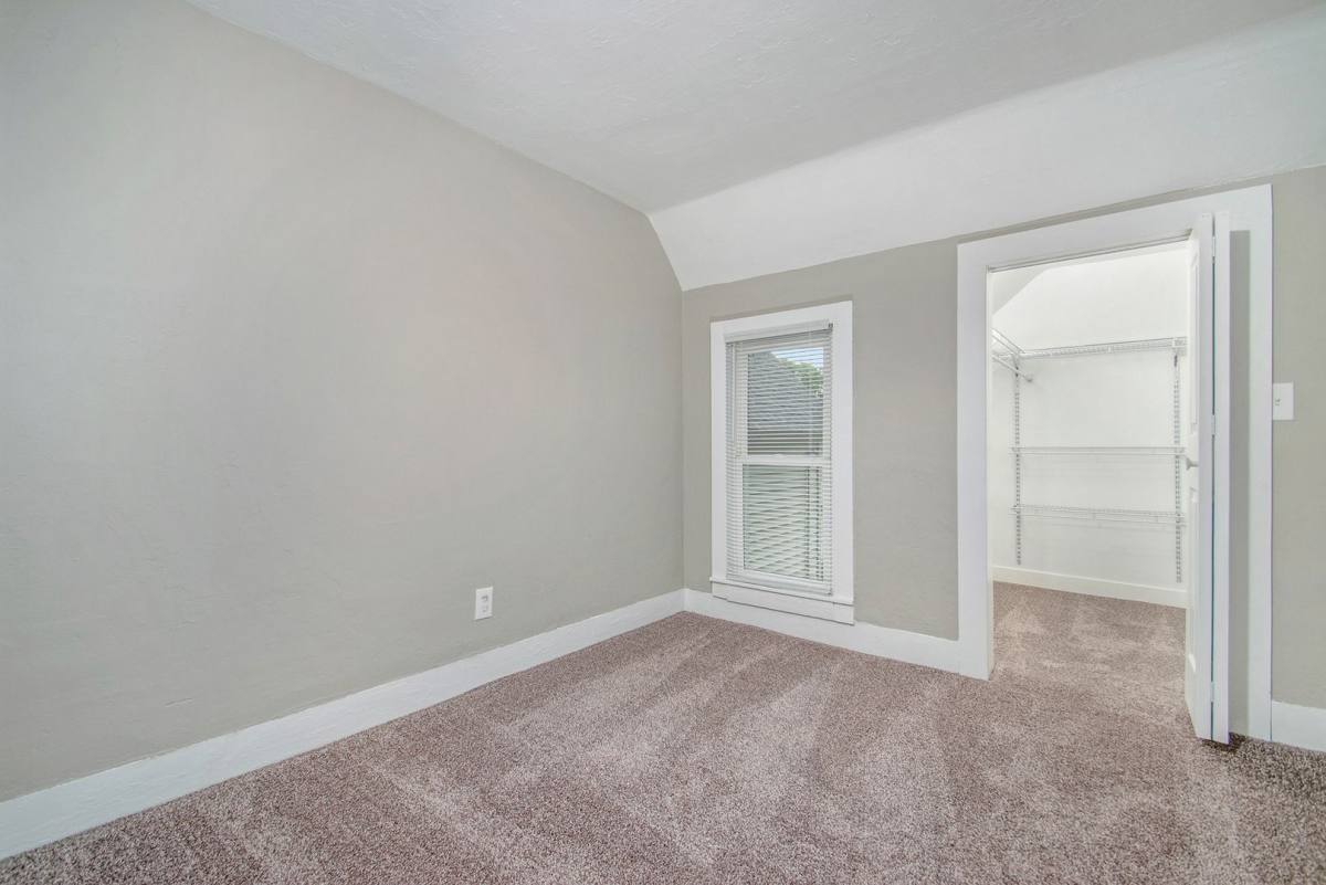 House for rent at 62 Caroline Place NE, Grand Rapids, MI 49503