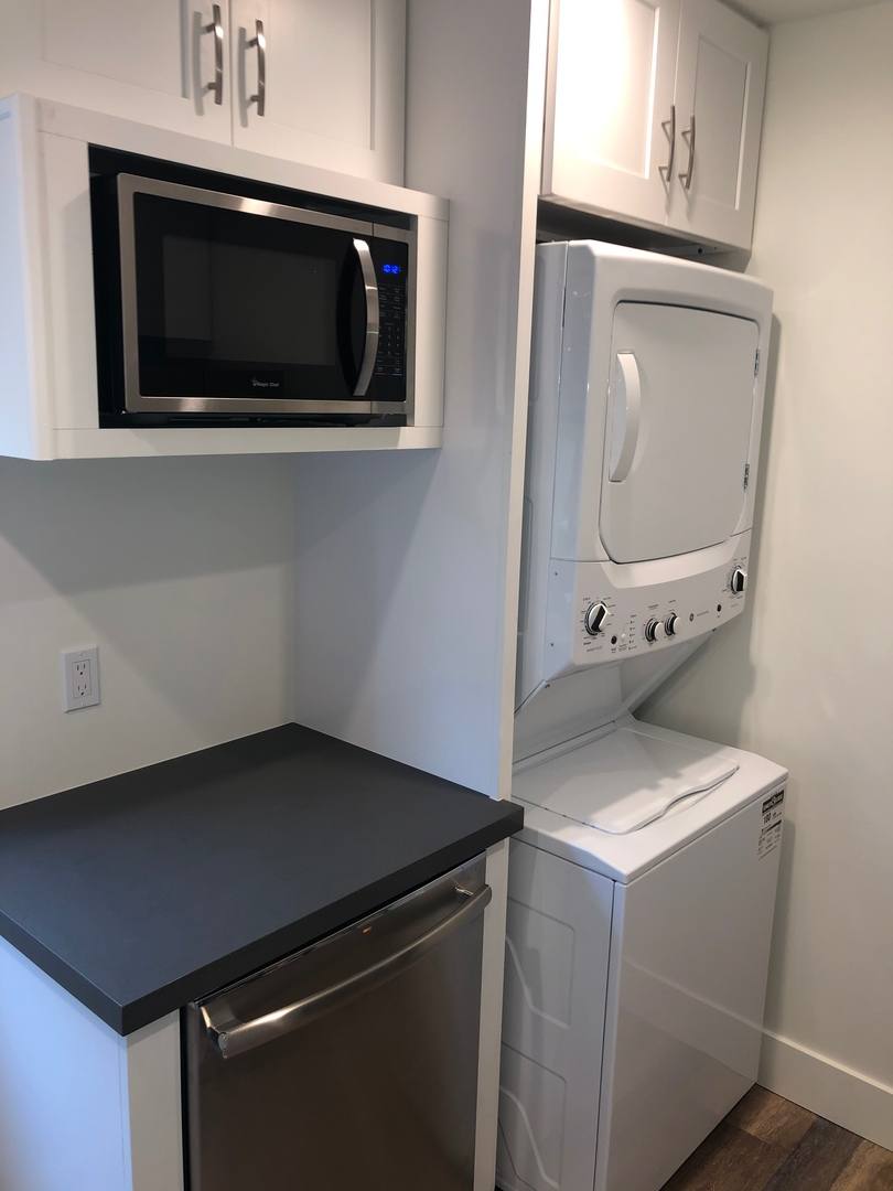 Apartment for rent at 503 N Elena, Redondo Beach, CA 90277
