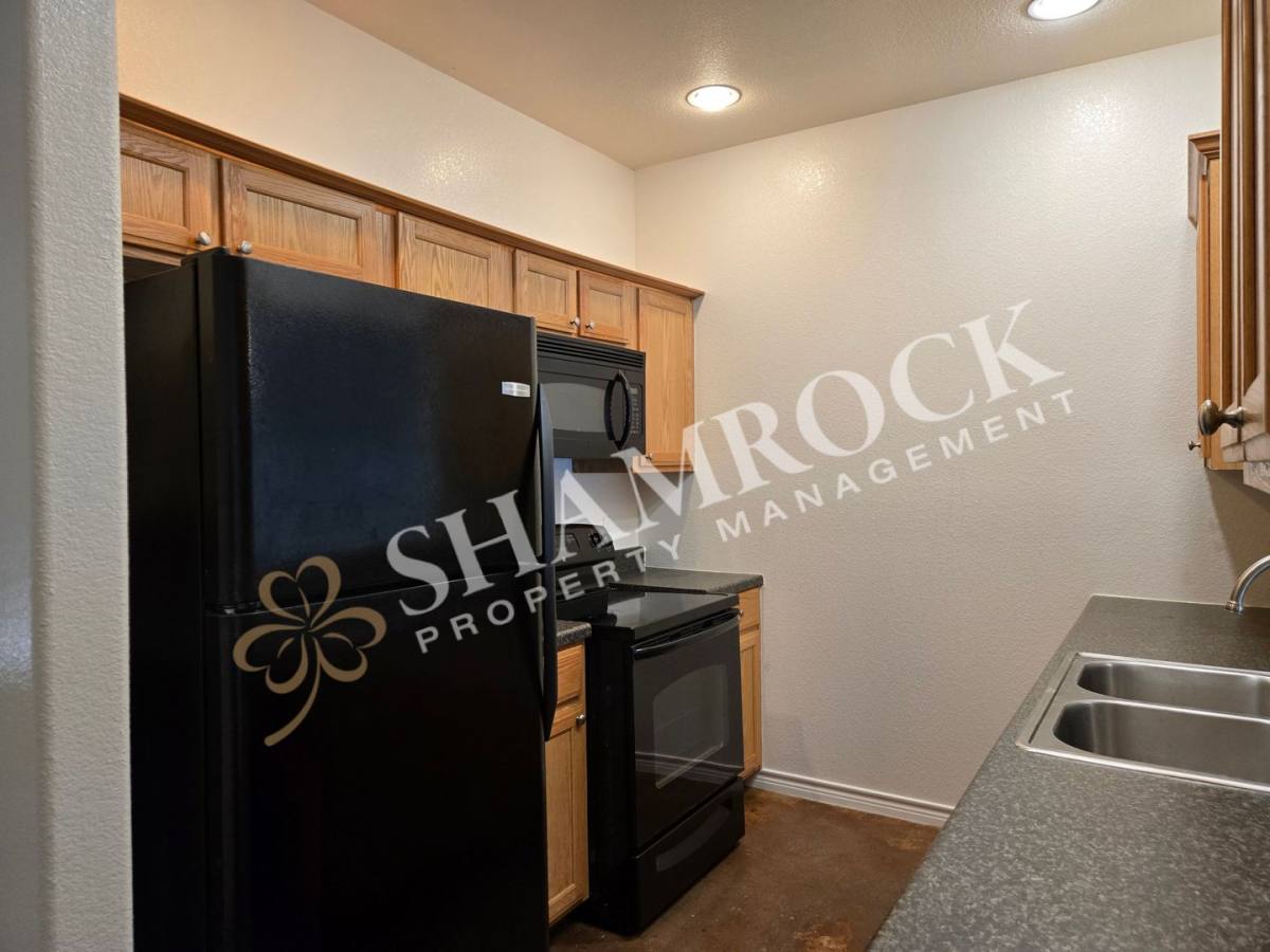 Condo for rent at 814 Chambers Creek Circle, Hewitt, TX 76643