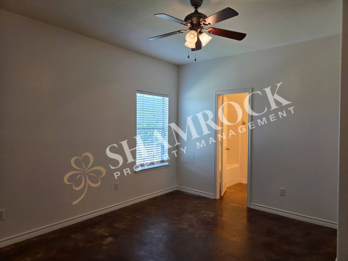 Condo for rent at 814 Chambers Creek Circle, Hewitt, TX 76643