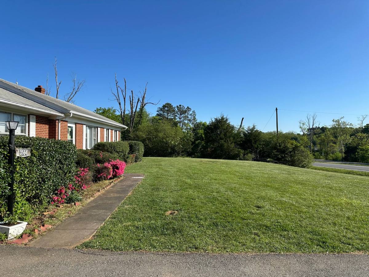 3564 Wards Rd, Altavista, VA 24517 - House for Rent - Image 3