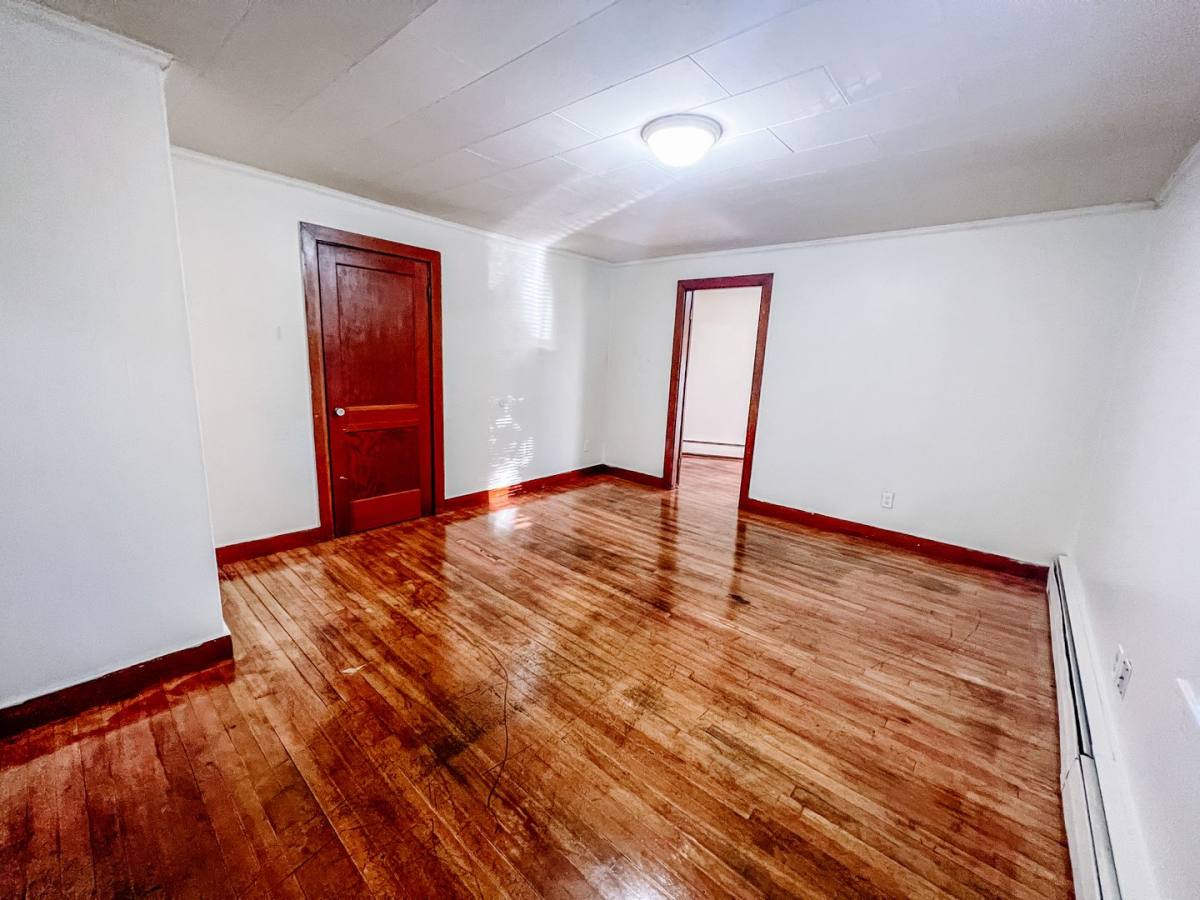 Apartment for rent at 41 Washington St, Augusta, ME 04330