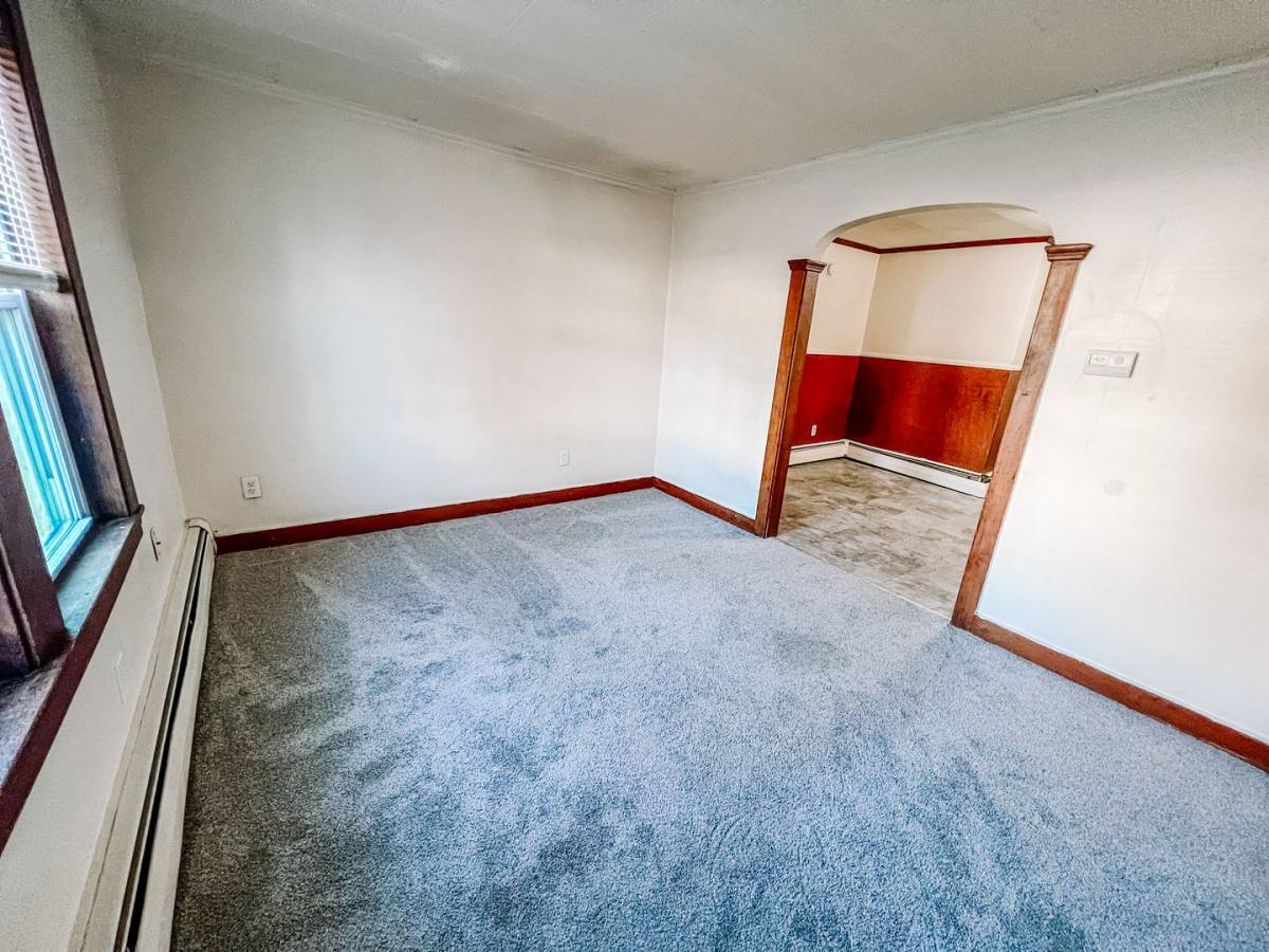 Apartment for rent at 41 Washington St, Augusta, ME 04330