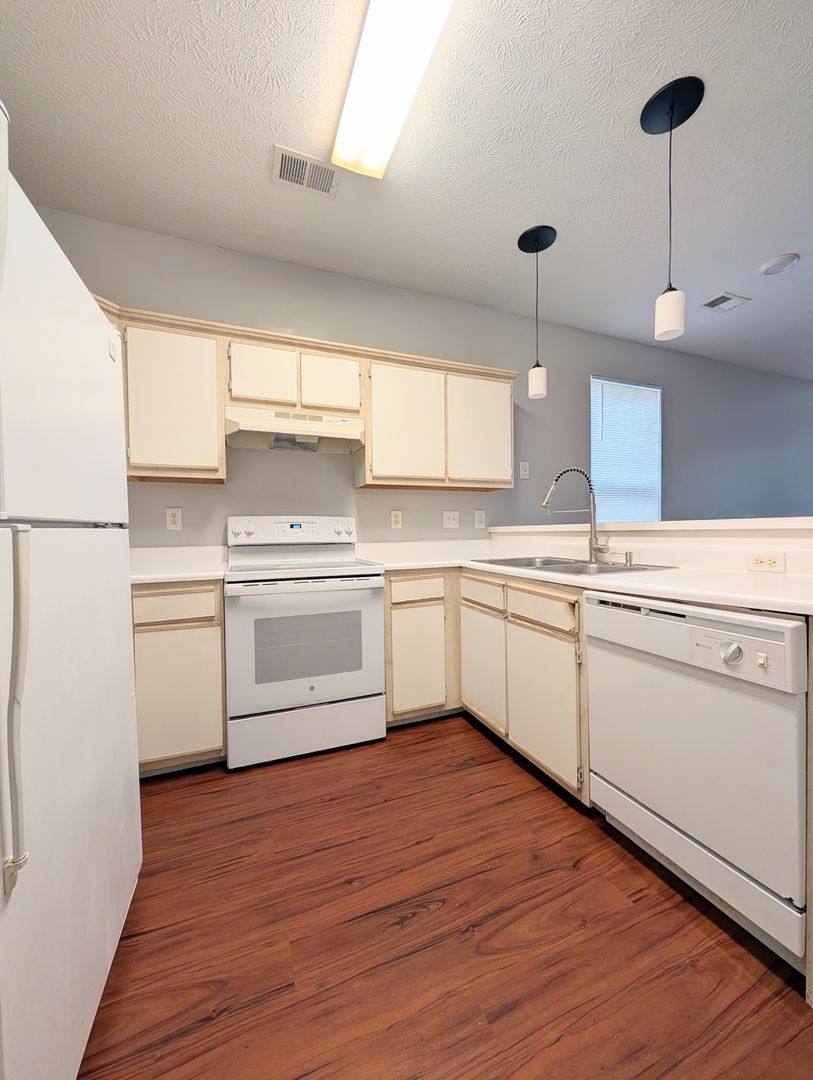 House for rent at 484 River Oaks Dr, Myrtle Beach, SC 29579