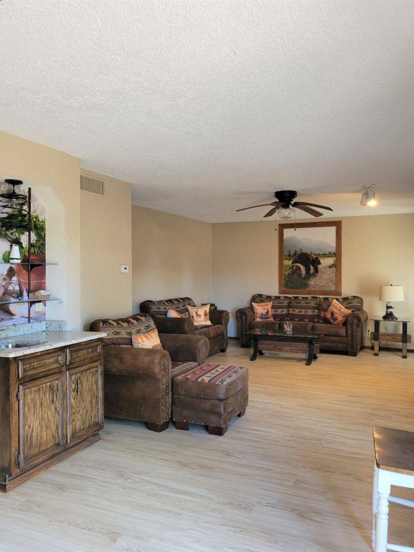 Townhouse for rent at 418 Excalibur, Ruidoso, NM 88345