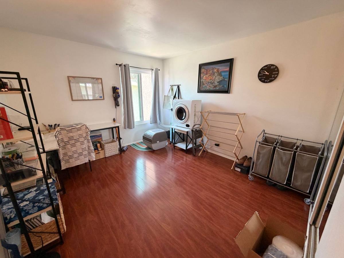 Apartment for rent at 3624 Westwood Blvd, Los Angeles, CA 90034