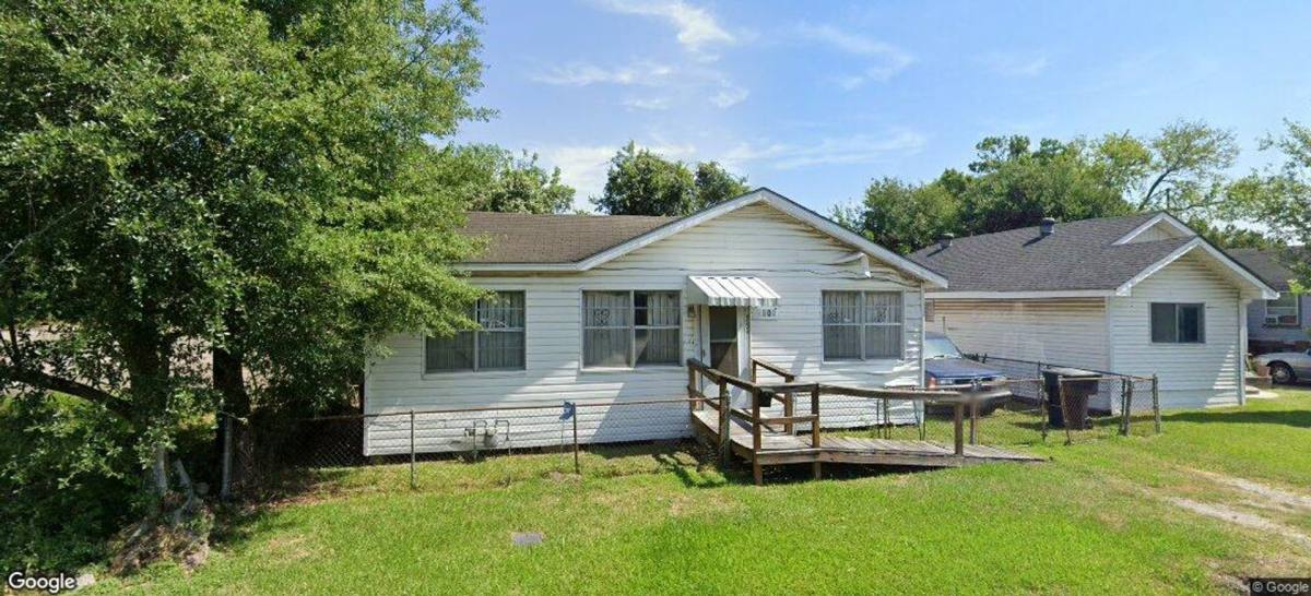 House for rent at 4509 Courtney, Houston, TX 77026