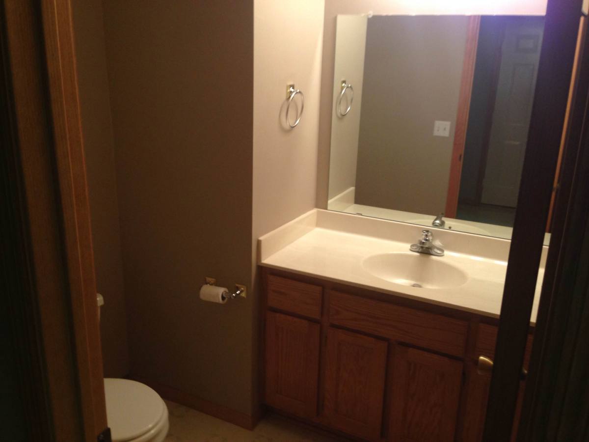 Townhouse for rent at 322 Creekside Dr, Buffalo, MN 55313