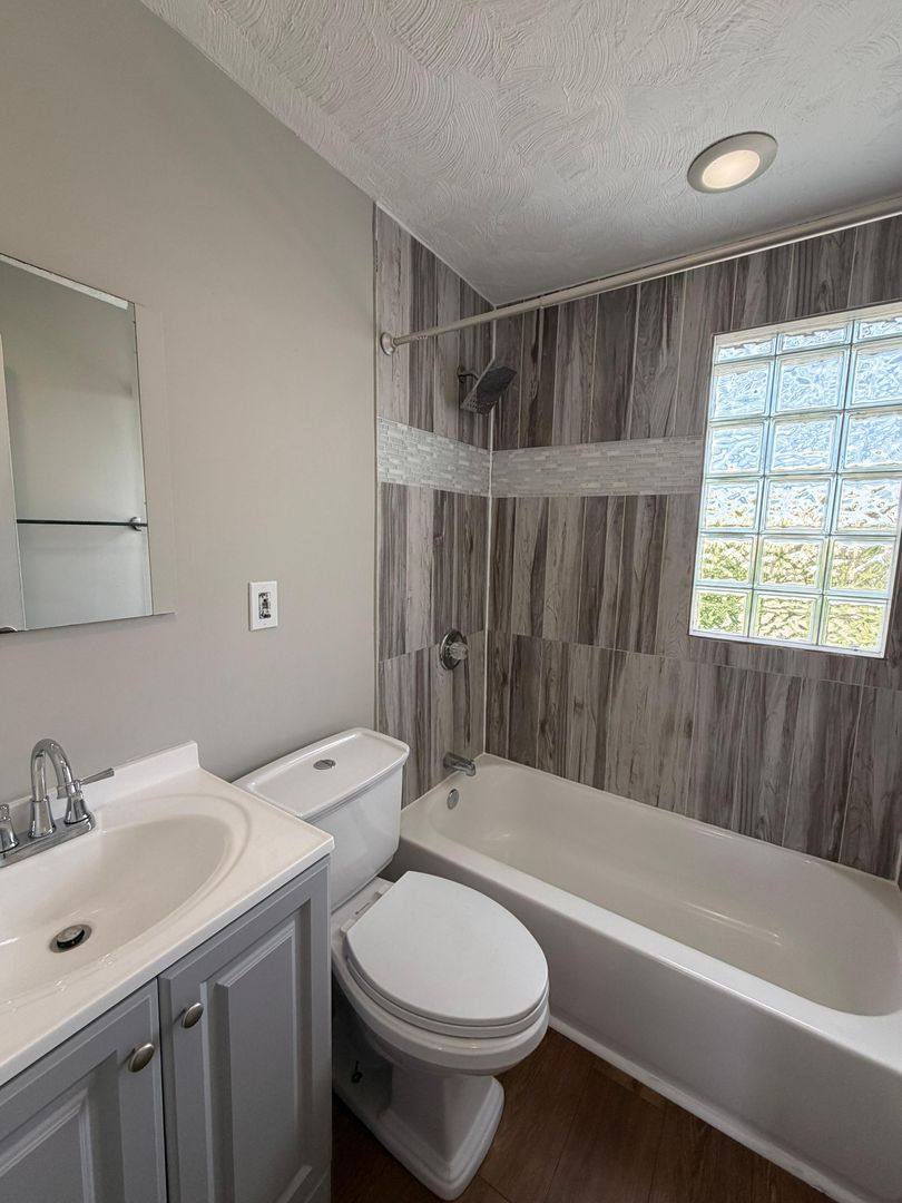 Townhouse for rent at 108 Chestnut St, Dundalk, MD 21222