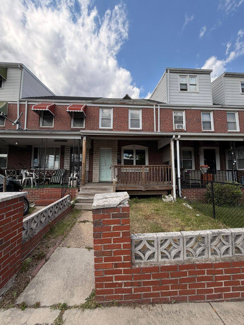 Townhouse for rent at 108 Chestnut St, Dundalk, MD 21222