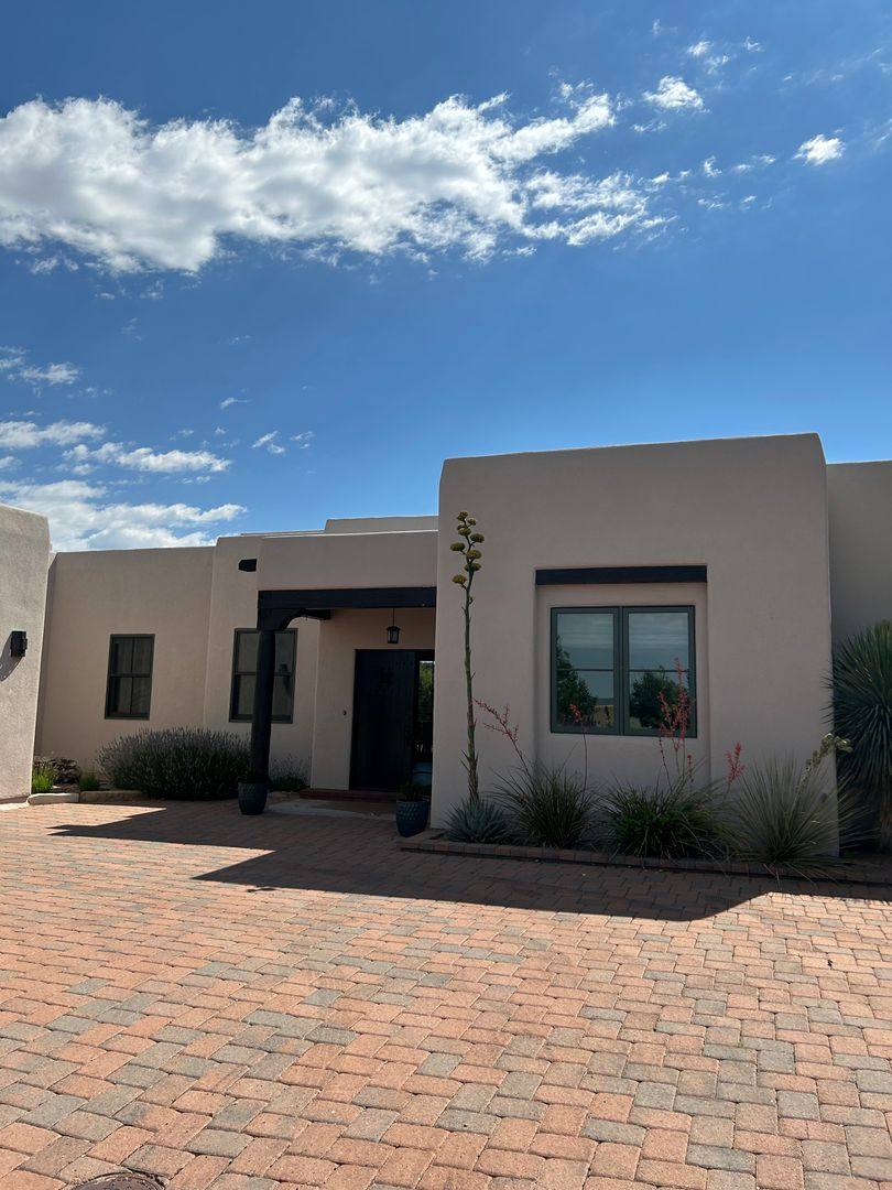House for rent at 18 Camino Barranca, Santa Fe, NM 87507