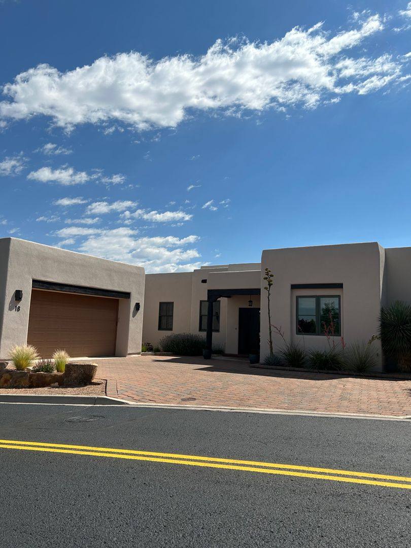 House for rent at 18 Camino Barranca, Santa Fe, NM 87507