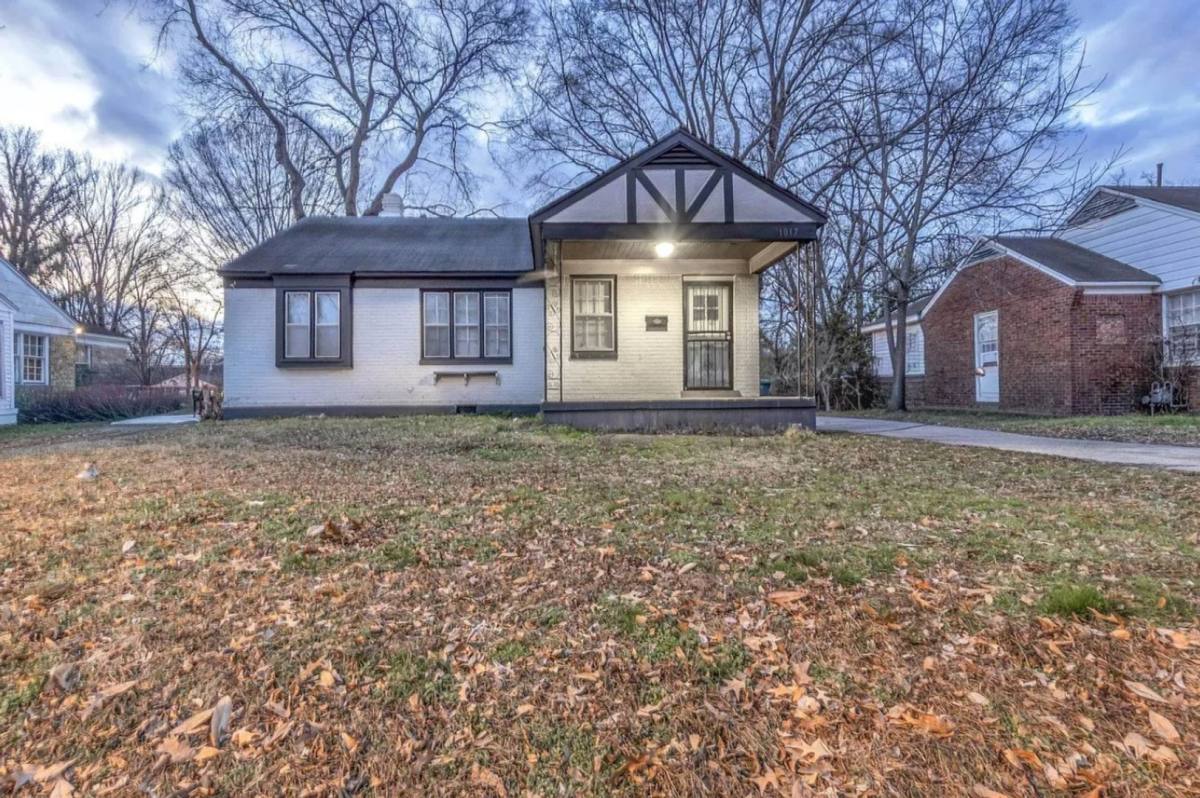 House for rent at 1017 Gordon St, Memphis, TN 38122