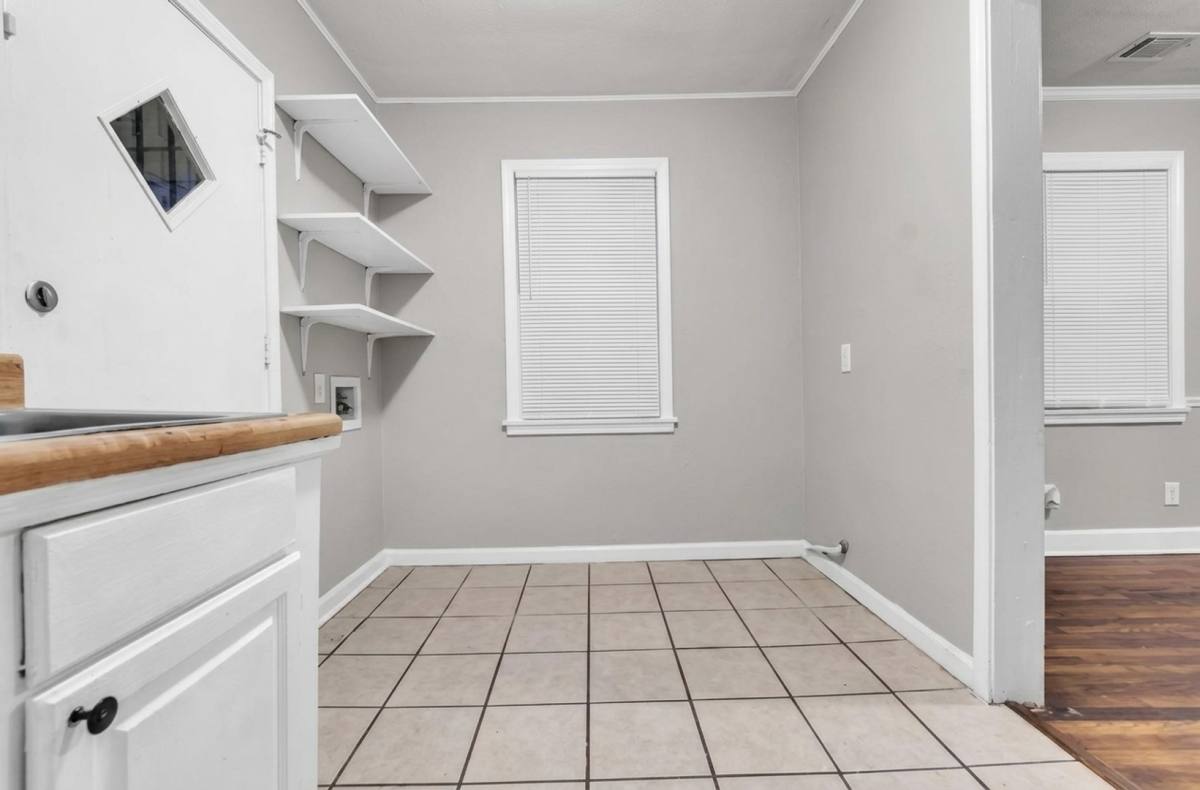 House for rent at 1017 Gordon St, Memphis, TN 38122