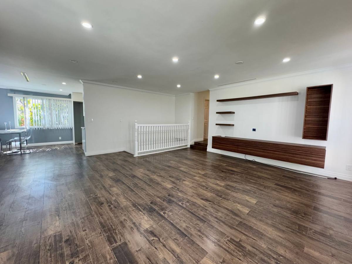 House for rent at 10319 Marcus Ave, Tujunga, CA 91042