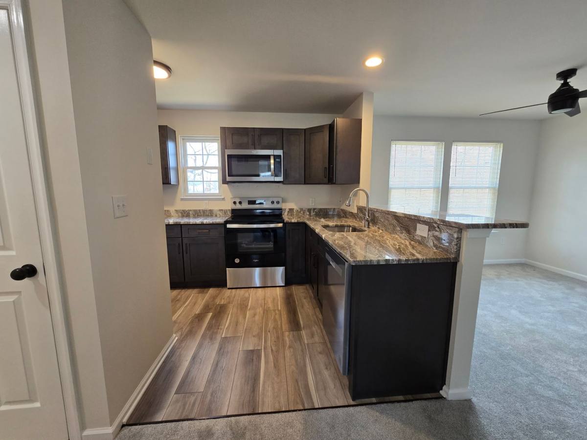 Apartment for rent at 1327-1328 N 16th St, Allentown, PA 18102