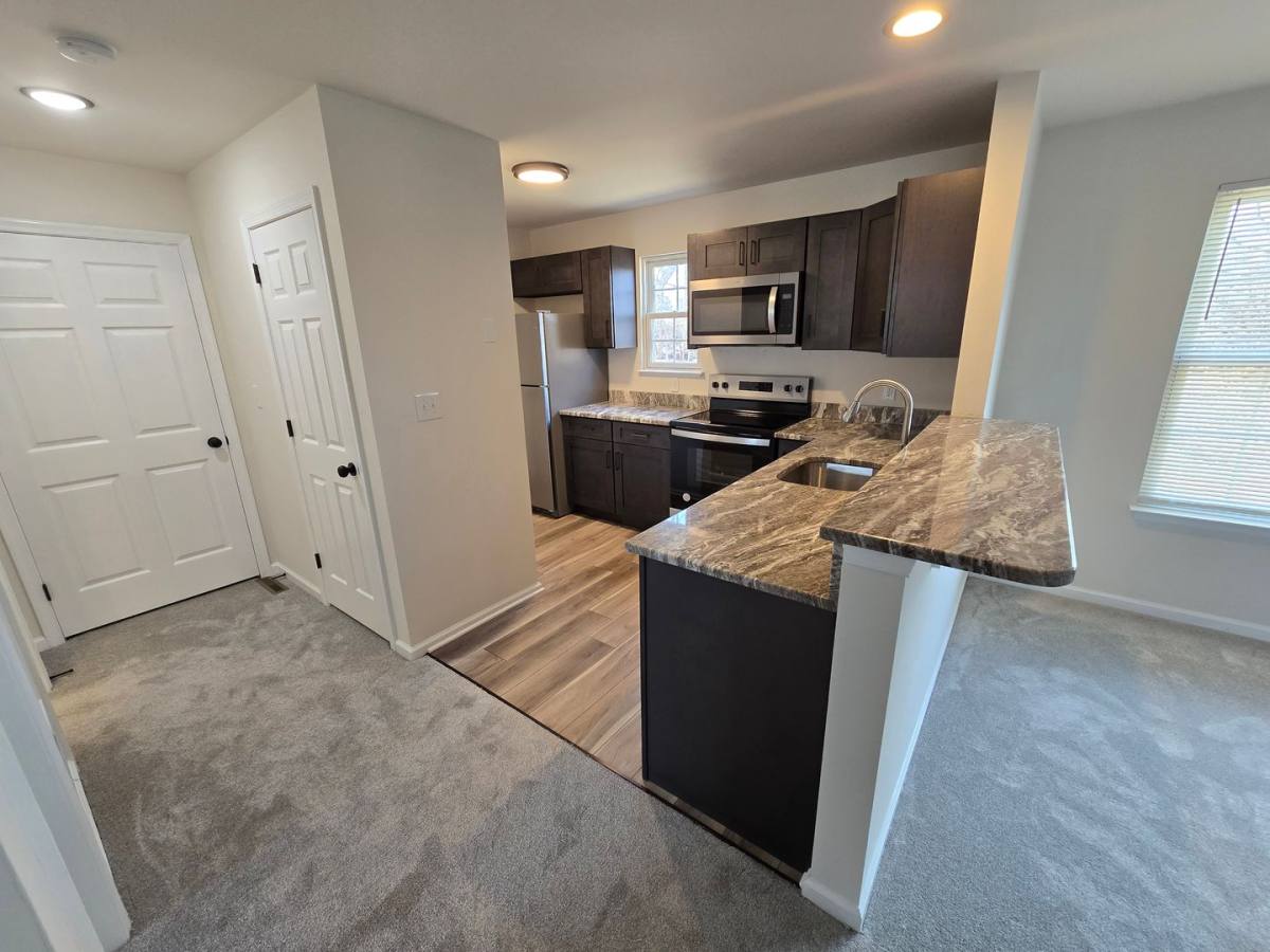 Apartment for rent at 1327-1328 N 16th St, Allentown, PA 18102
