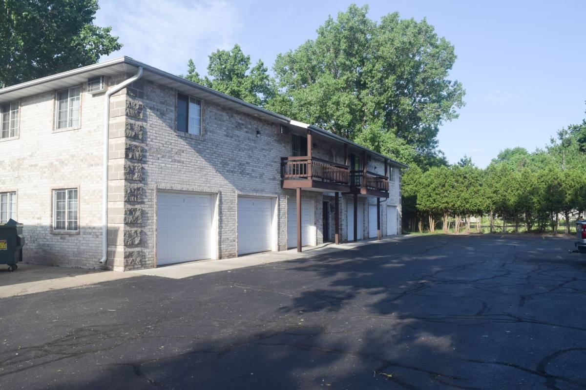 Apartment for rent at 2519, 2529 & 2539 Woodale Ave, Green Bay, WI 54313