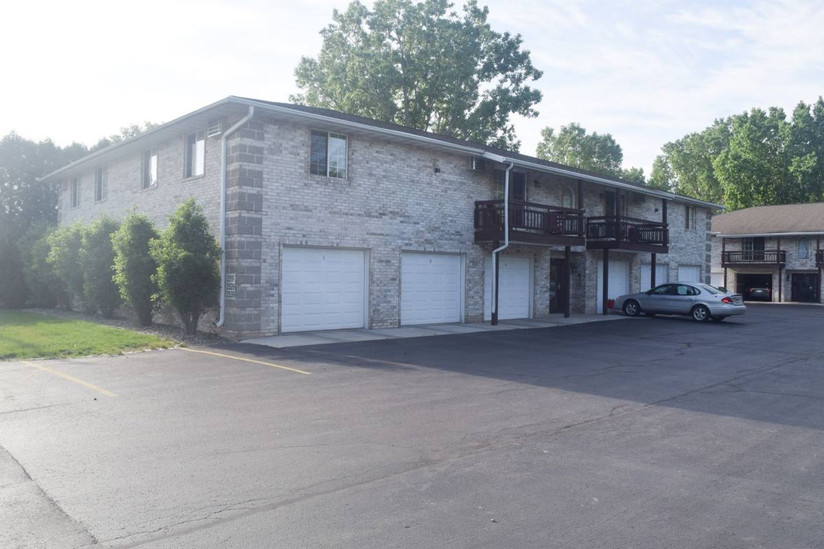 Apartment for rent at 2519, 2529 & 2539 Woodale Ave, Green Bay, WI 54313