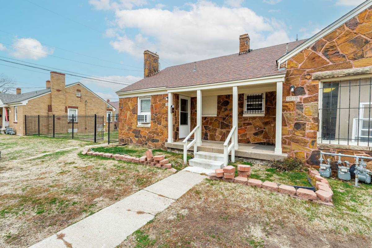 Apartment for rent at 1514-1520 E 3rd St, Wichita, KS 67214