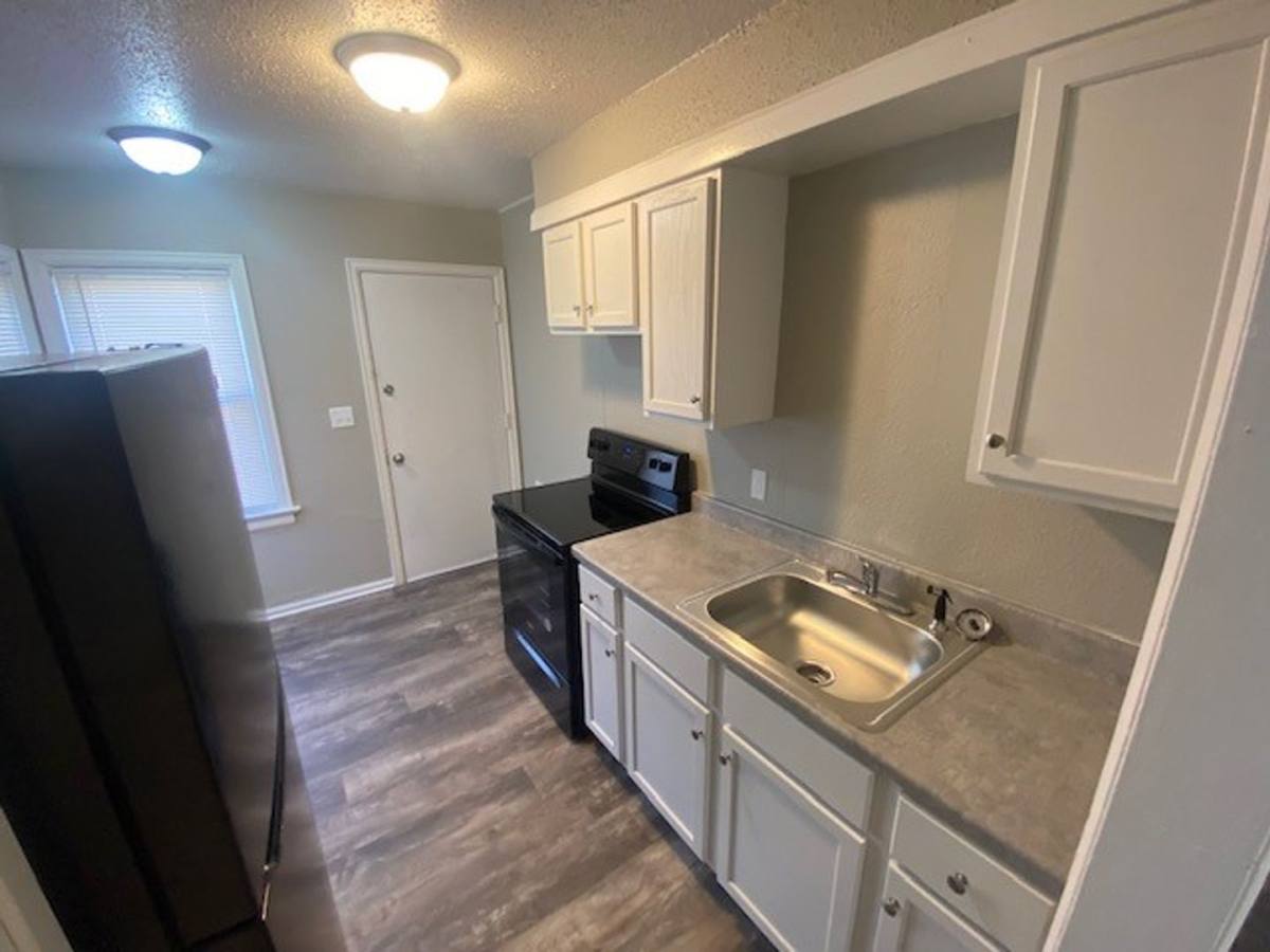 Apartment for rent at 1514-1520 E 3rd St, Wichita, KS 67214
