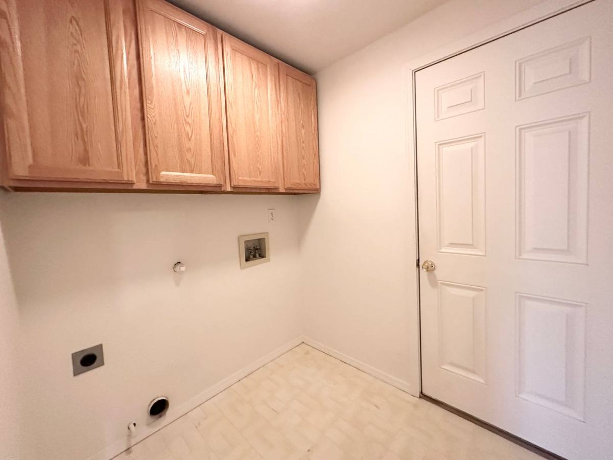 House for rent at 940 NW Oak Lane, Redmond, OR 97756