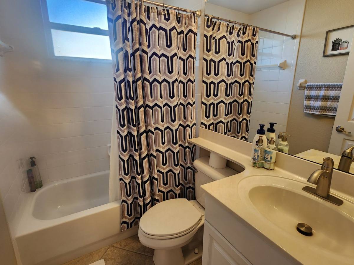Condo for rent at 7224 Cedar Hollow Circle, Bradenton, FL 34203
