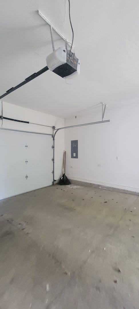 House for rent at 3267 NE Grandhaven Dr, McMinnville, OR 97128