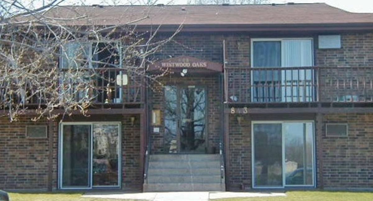 Apartment for rent at 843 Driftwood Dr, Saint Cloud, MN 56303