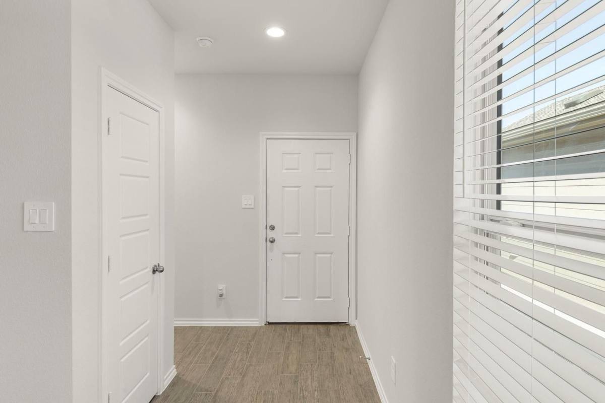 House for rent at 1713 Meadow Crest Dr, Aubrey, TX 76227