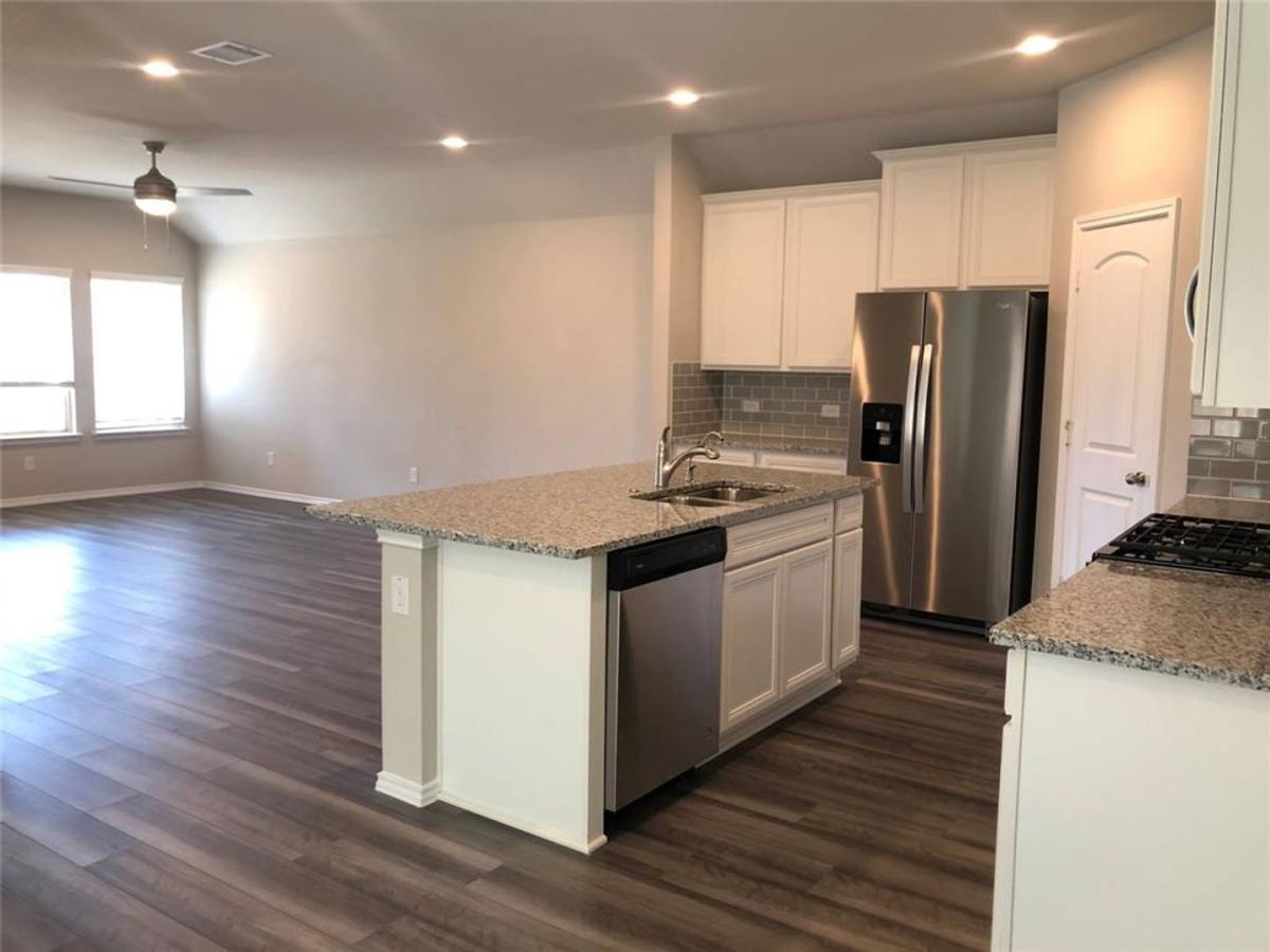 House for rent at 9224 Inland Leather Lane, Conroe, TX 77385